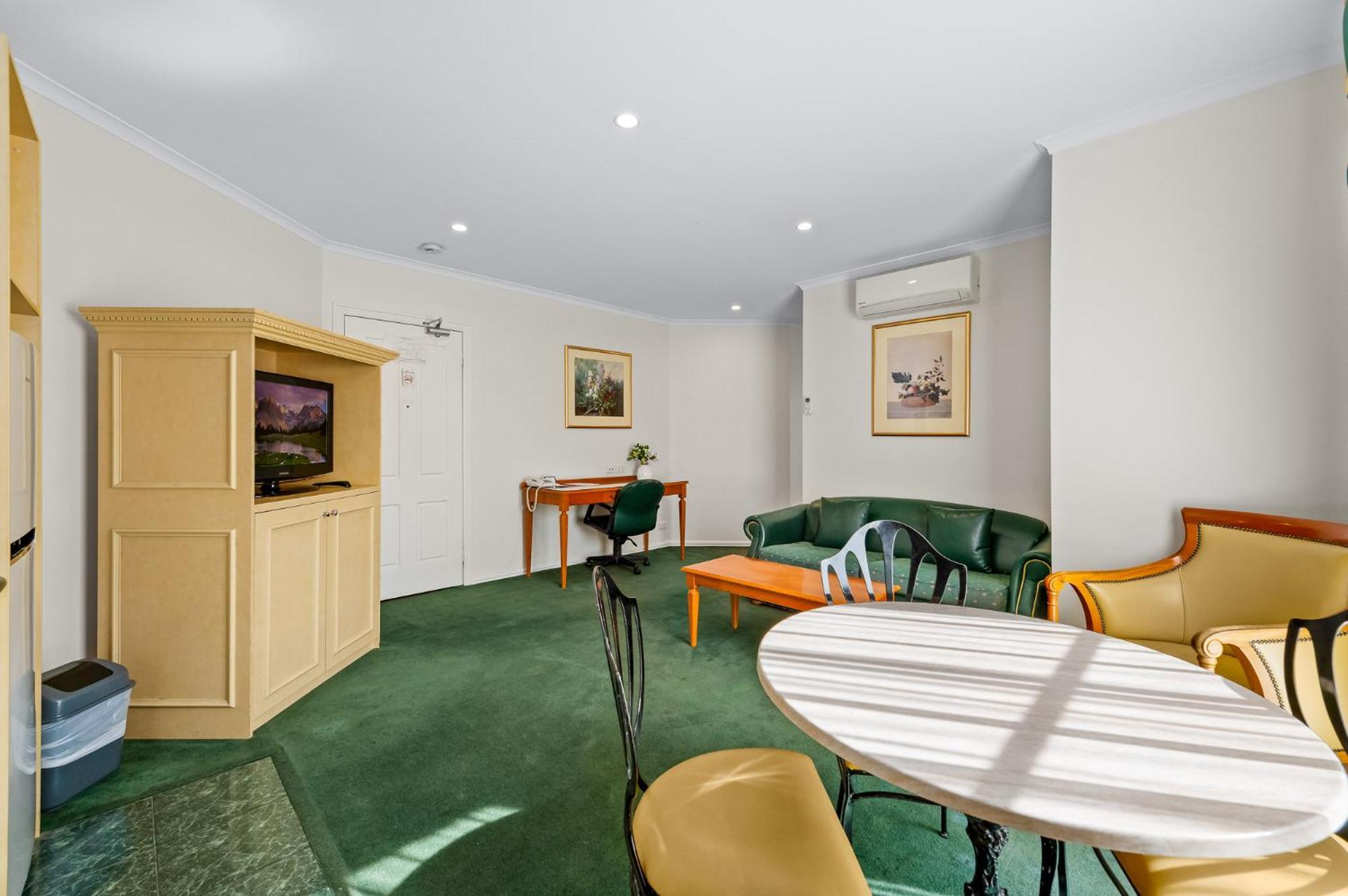 Rowville International Hotel Exteriér fotografie