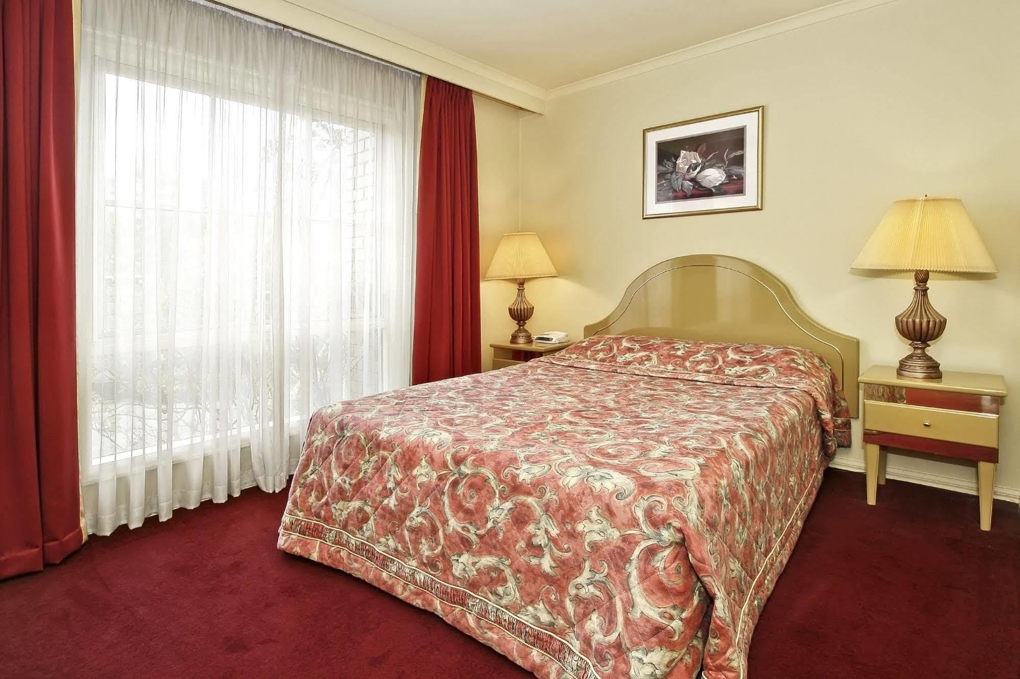 Rowville International Hotel Exteriér fotografie